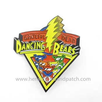 Preto personalizado de metal macio esmalte dos desenhos animados de dança do urso pin emblema